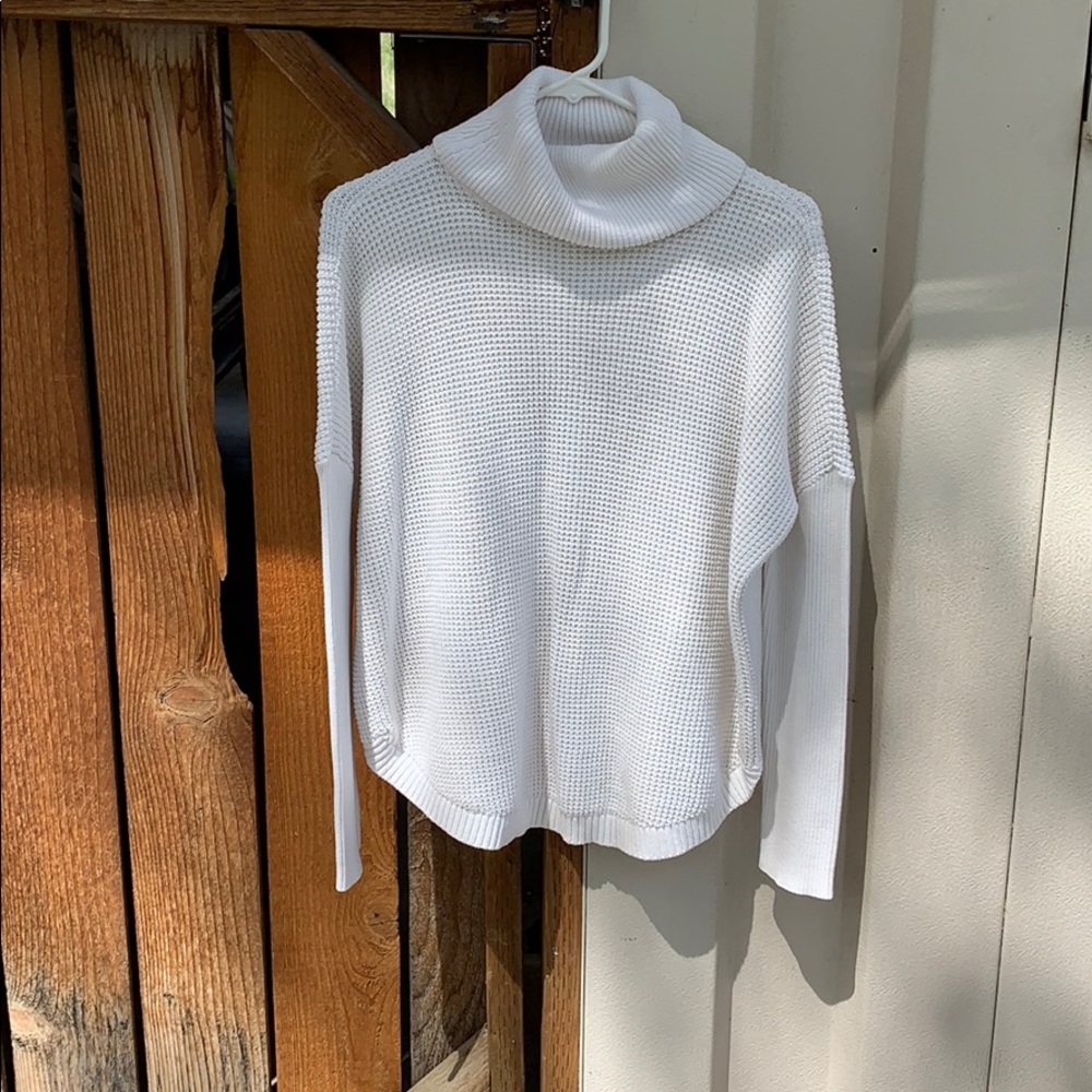 Michael Kors white sweater size L